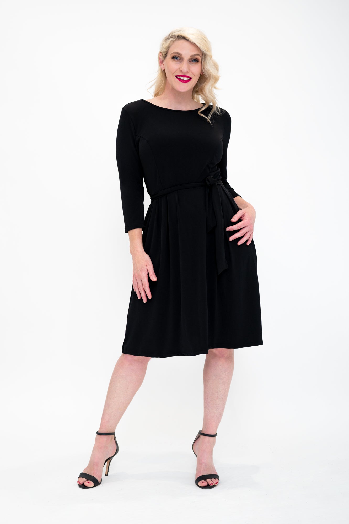 Everyday Black Shift Dress BY SAMANTHA MELBOURNE